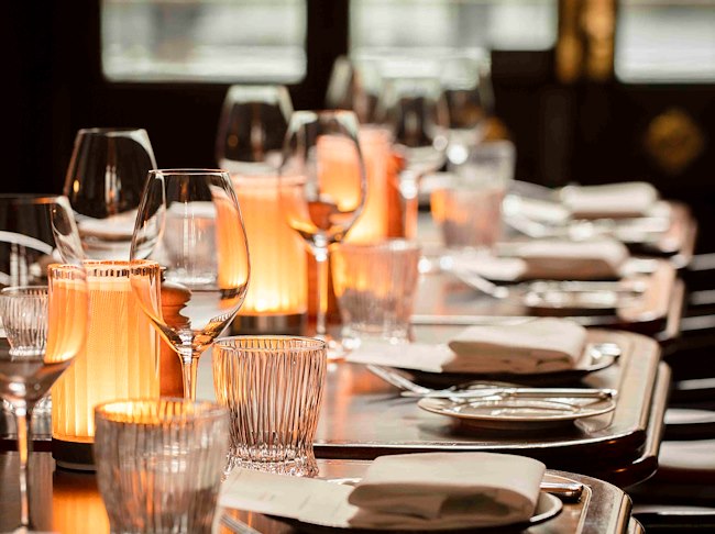 Group dining discount